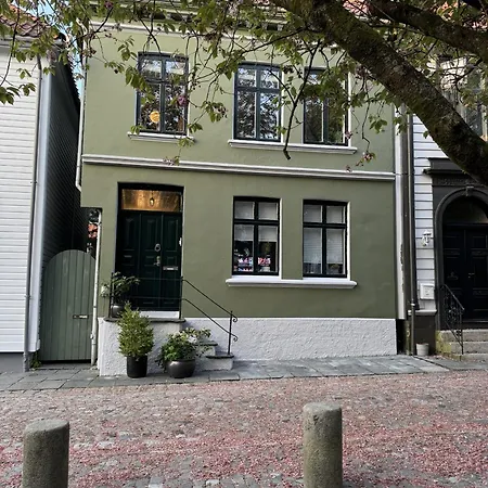 In Apartmán *